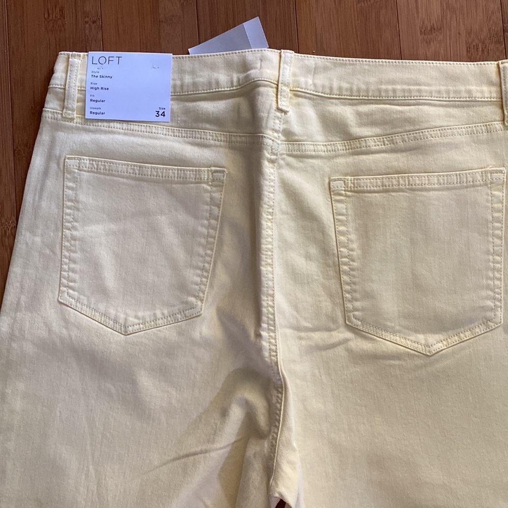 Loft Woman’s High Rise Pants - Picture 3 of 5